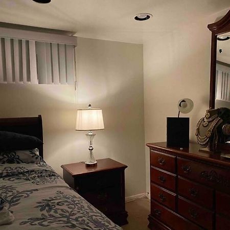 Appartamento Treasure In Queens New York Esterno foto